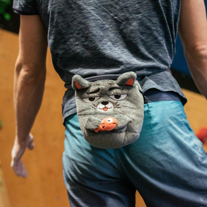 YY Vertical Cat Chalk Bag