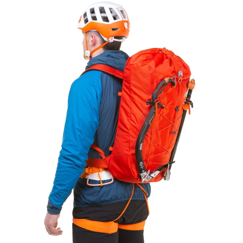 Mountain Equipment Tupilak 30+