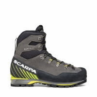 Scarpa Manta Tech