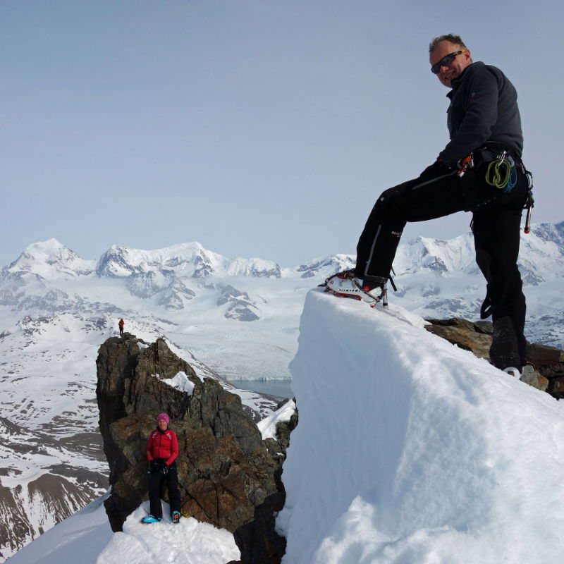 Charles Sherwood, Kirsty Maguire and Stephen Venables on Black Peak, South Georgia (Photo: Stephen Reid)