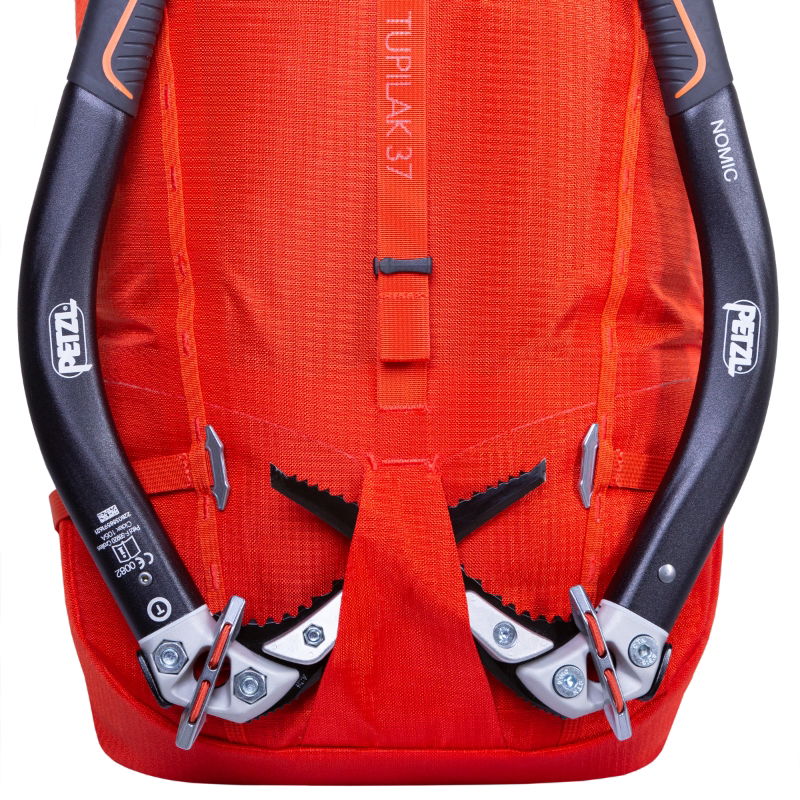 Mountain Equipment Tupilak 37+